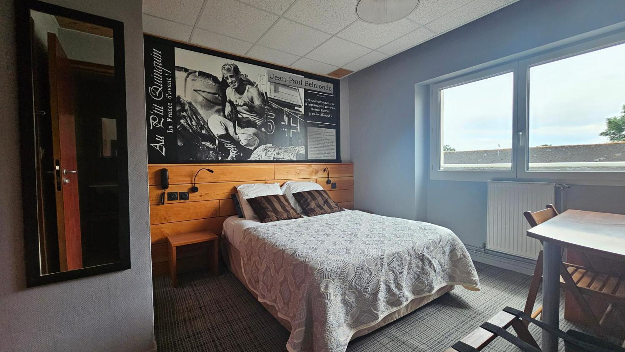 Au P'Tit Quinquin Hotell Céaux Exteriör bild